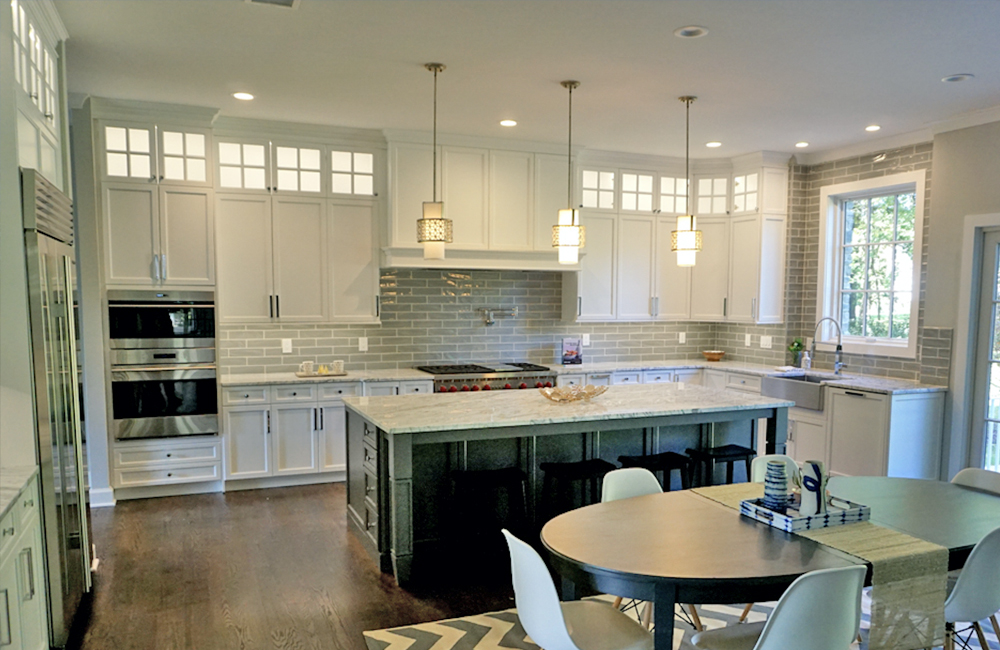 A Short Hills, NJ Contemporary Kitchen - The Kitchen Classics Elementor  Staging