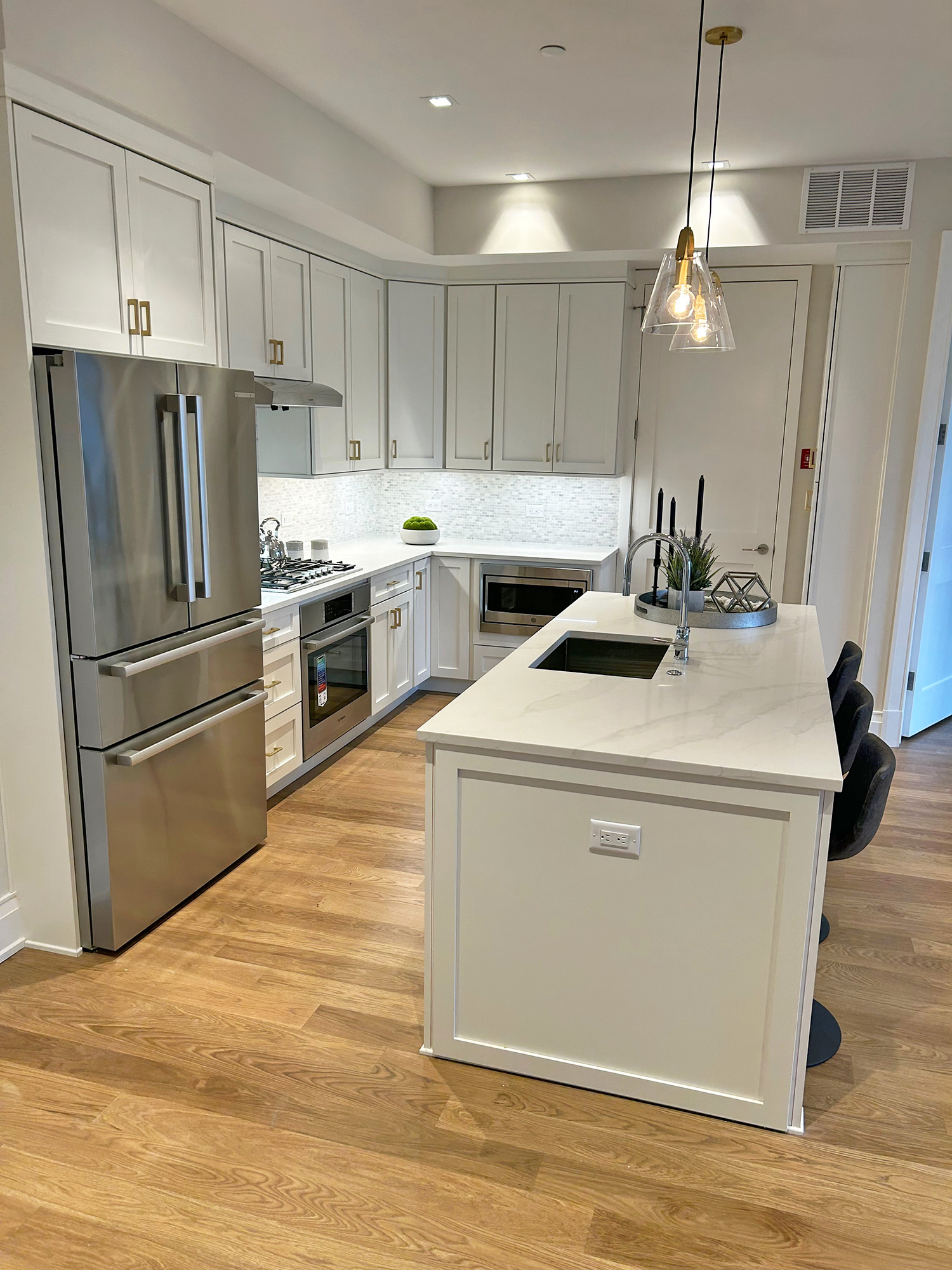 2-bedroom-multi-family-apartment-kitchen